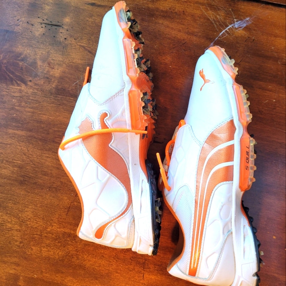 Men's Puma Golf Shoes! Size 8!